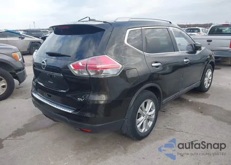 2015 Nissan Rogue Sv z USA, uszkodzony, nr VIN 5N1AT2MT0FC750853